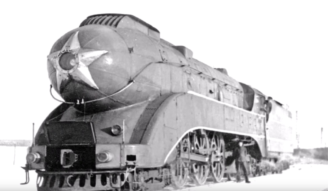 Streamlined Steam Locomotives/YouTube