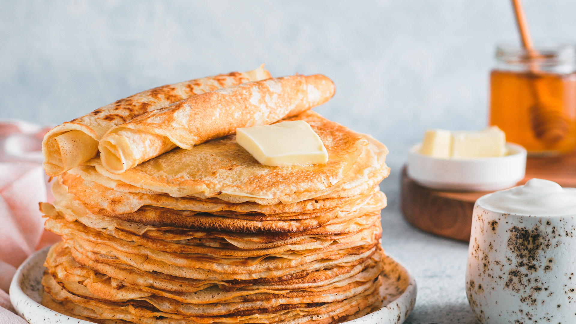 Fascinadora, NataliPopova, Svetlana Denisova, wolfhound911, Anikona/Getty Images