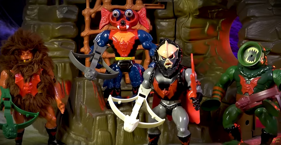 Analog Toys/YouTube