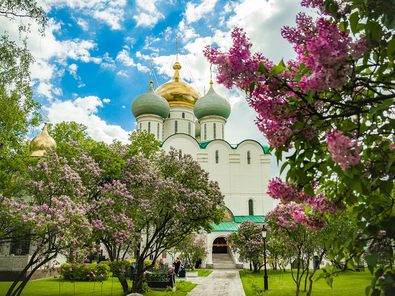 Павел Кузмичев
