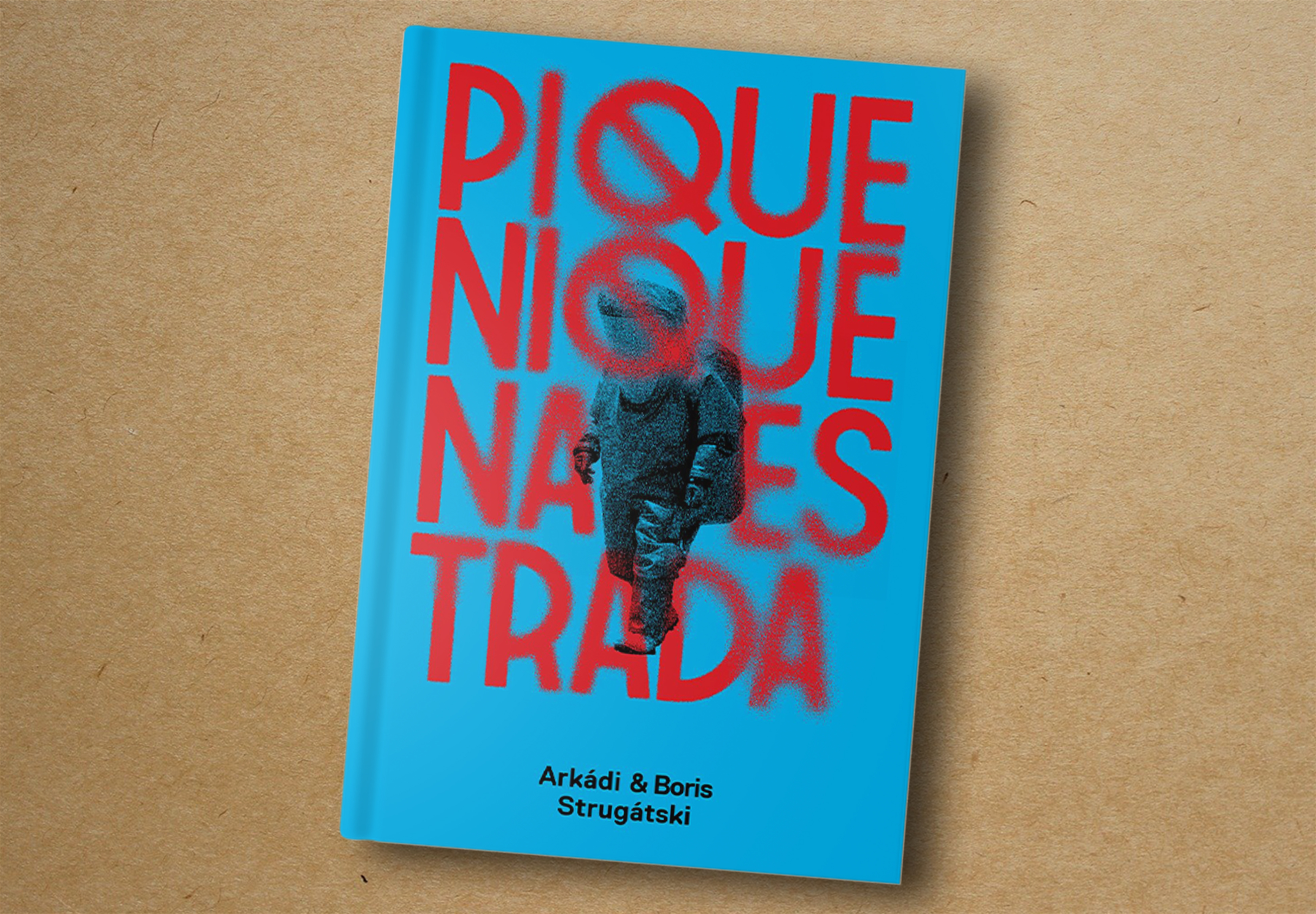 Arkádi & Boris Strugátski. Piquenique na Estrada. Editora Aleph, 2017