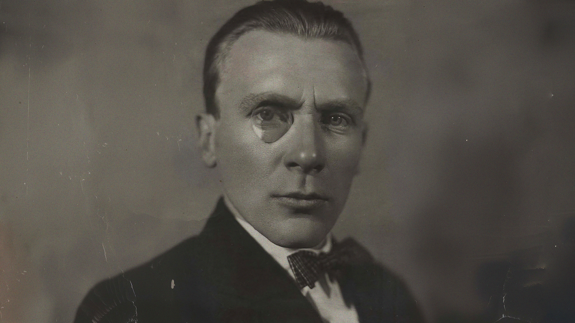 Fine Art Images/Heritage Images/Getty Images; TASS; Public domain