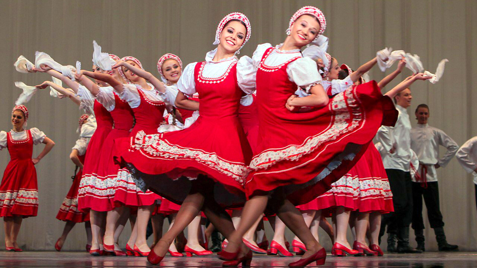 伊戈尔·莫伊谢耶夫芭蕾舞团