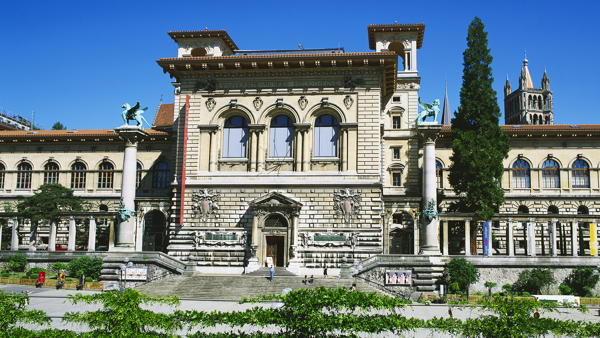 Richard Klune / Getty Images