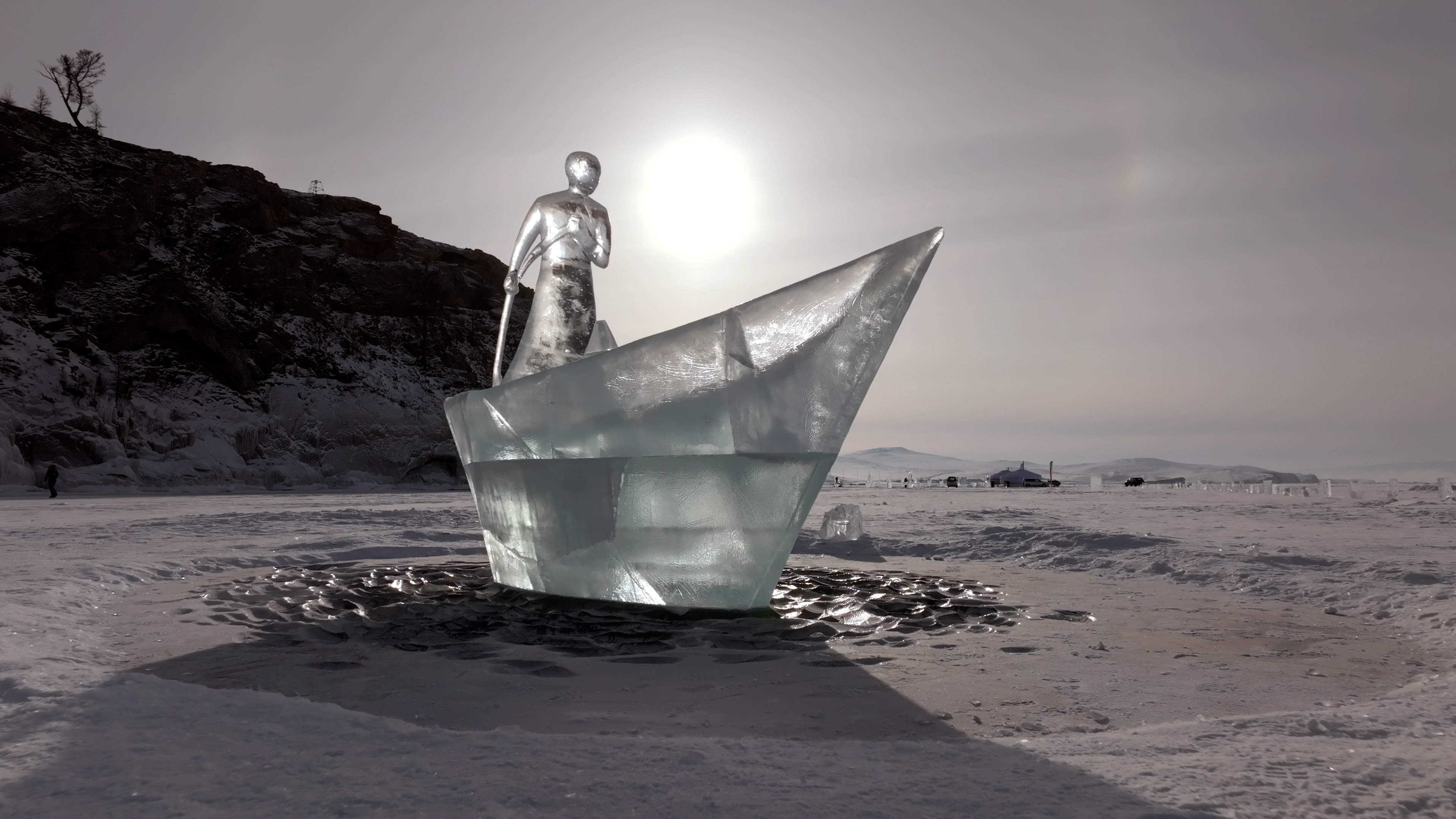 RUPTLY国际新闻视频通讯社（RUPTLY）、奥尔洪冰雕节组委会