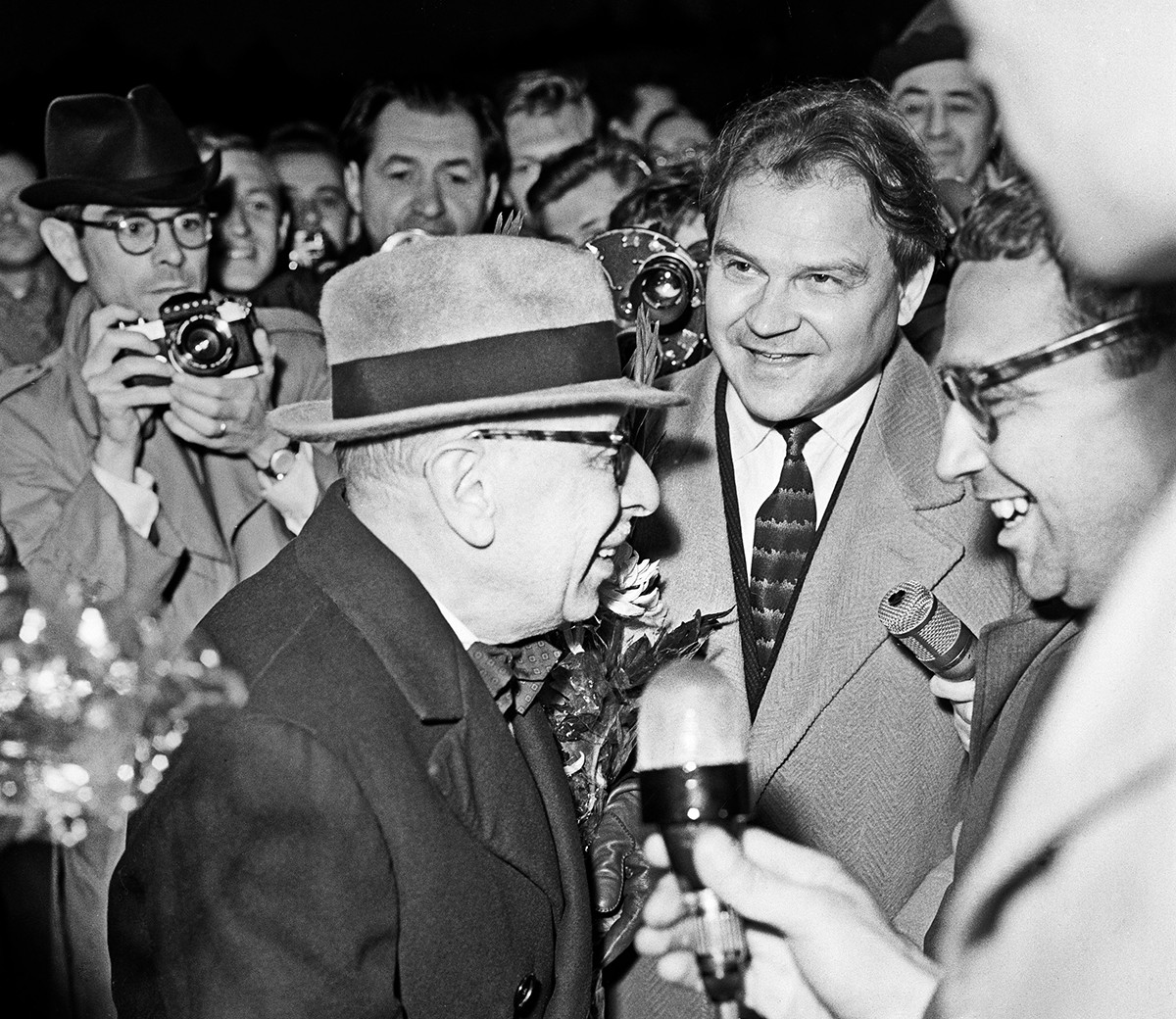 弗·叶戈罗夫、阿·孔科夫　摄【塔斯社】