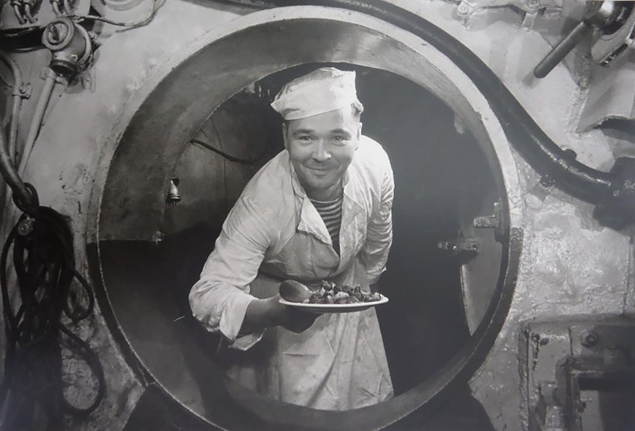 ロバート・ディアメント／МАММ／МDF／russiainphoto.ru