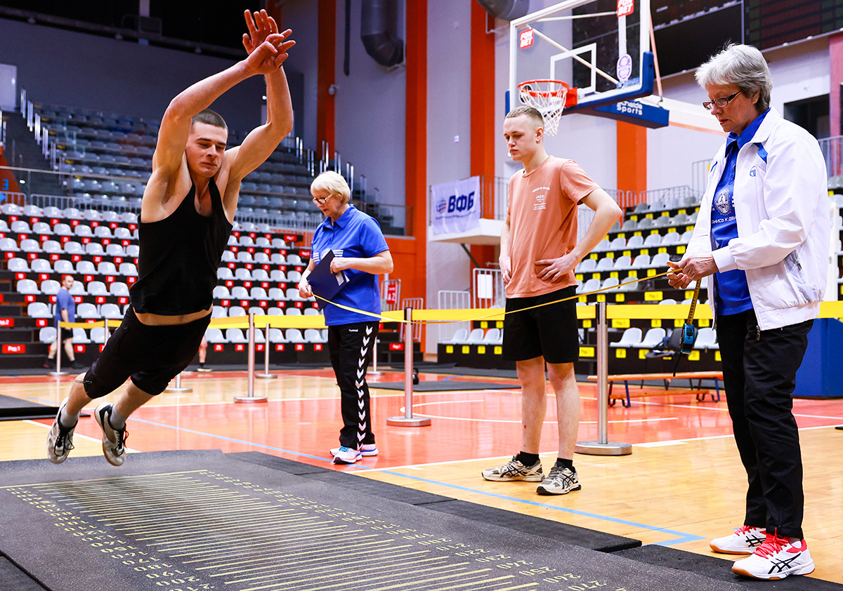 ウラジーミル・スミルノフ / TASS