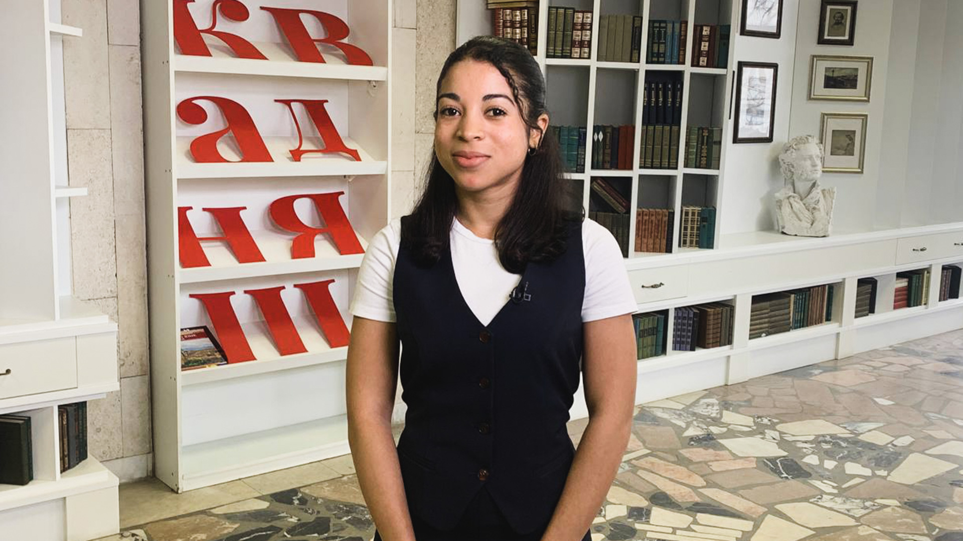 亚历山德拉·古泽娃　摄