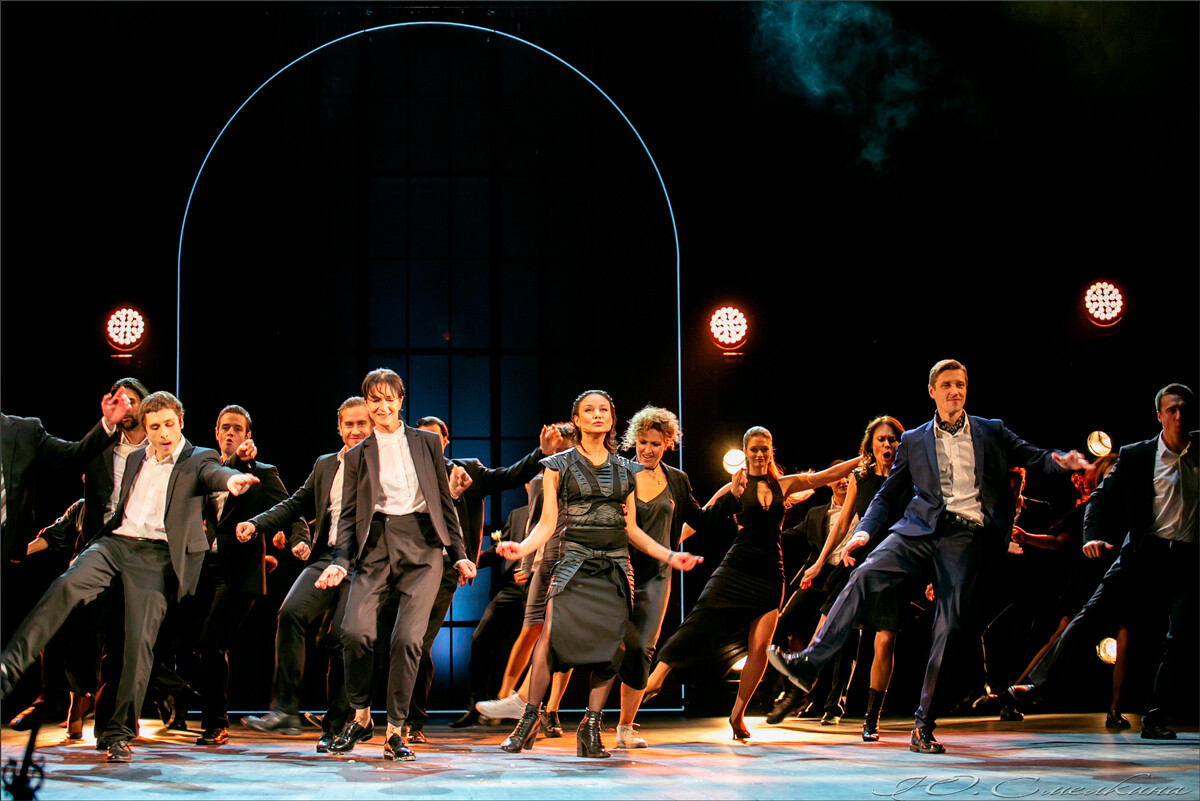 尤利娅·斯梅尔金娜【圣彼得堡列宁格勒州委剧院】