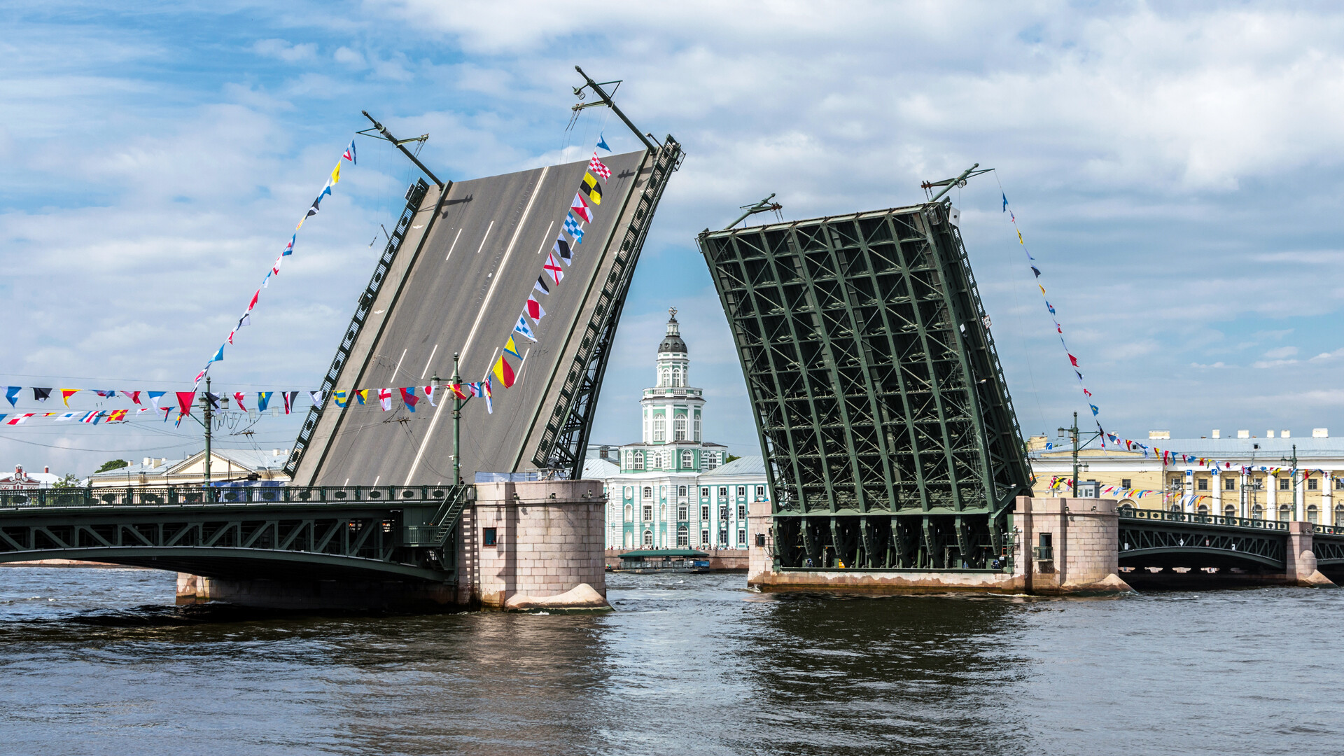 亚历克斯·«弗洛斯坦»·费多罗夫（Alex 'Florstein' Fedorov）　摄（CC BY-SA 4.0 协议授权使用）