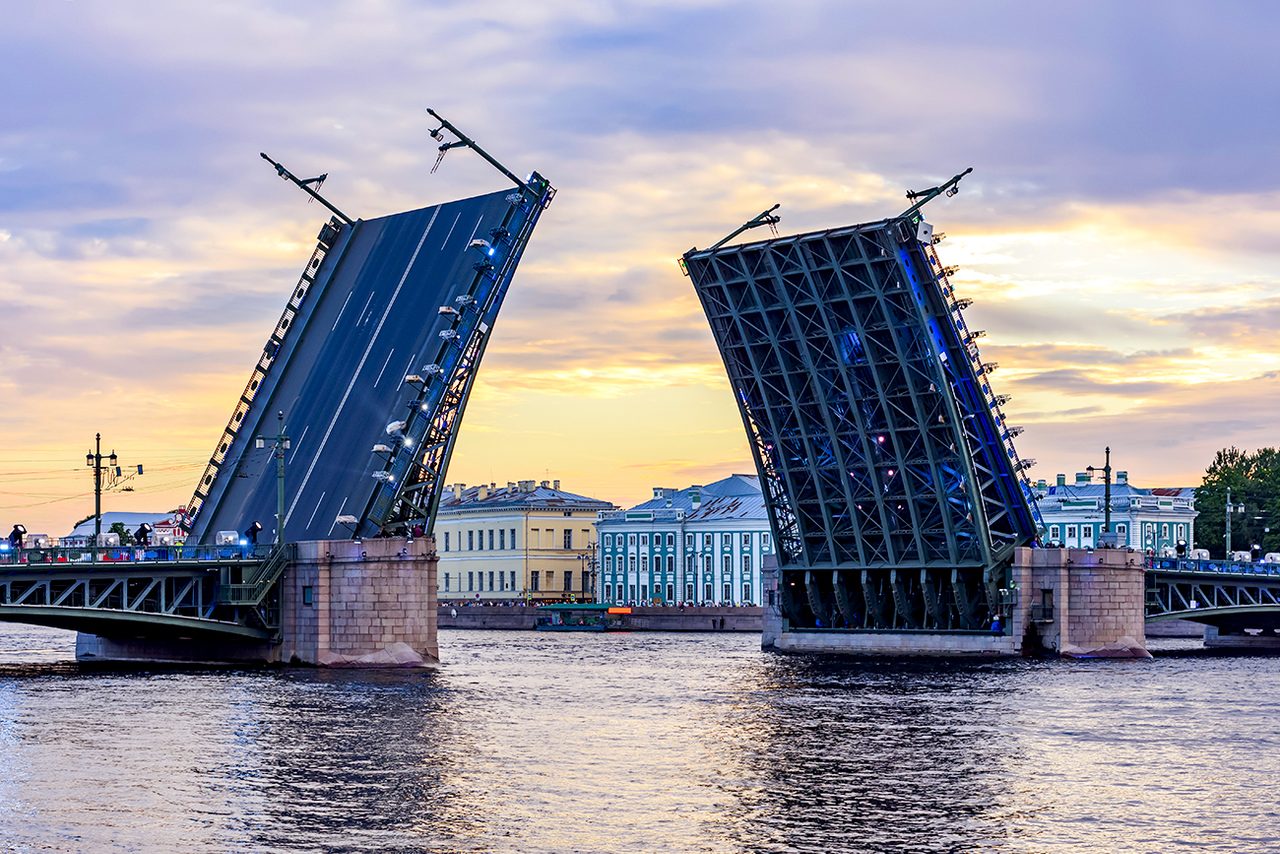 Vladislav Zolotov/Getty Images