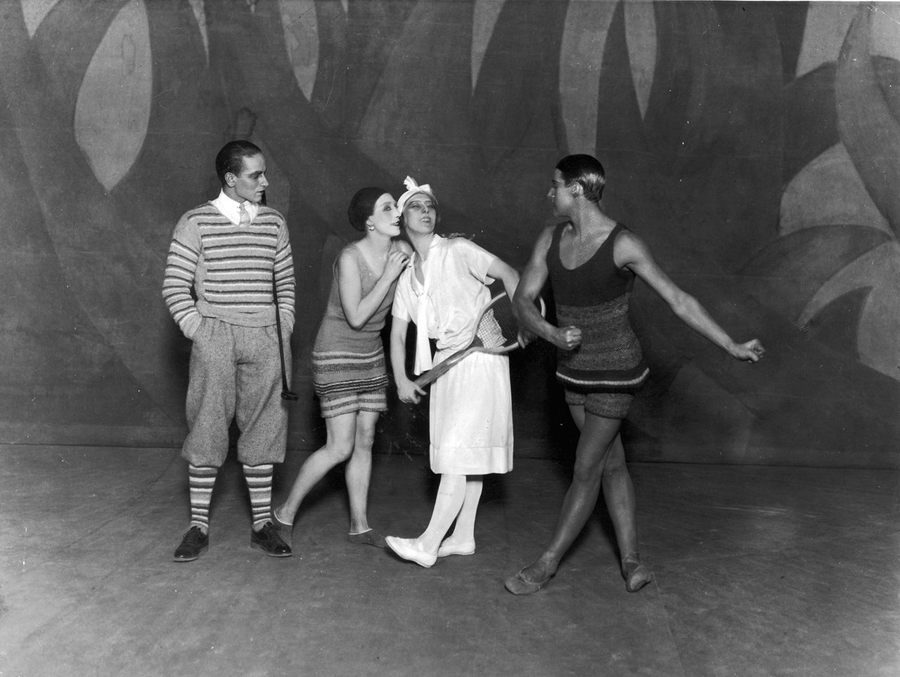 Sasha/Hulton Archive / Getty Images