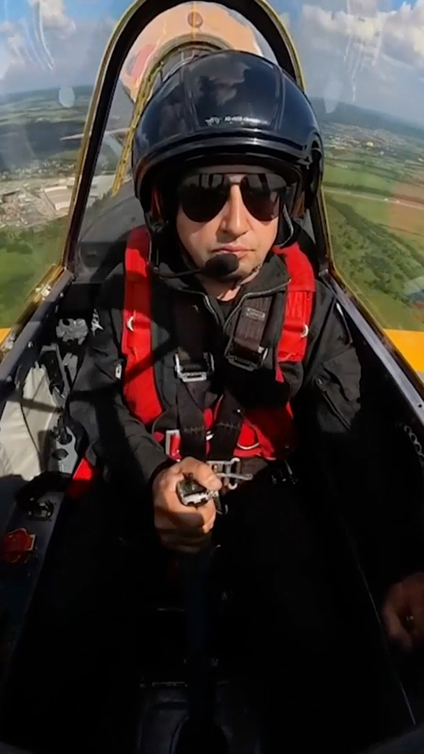 Ruptly, First Flight Aerobatic Team
