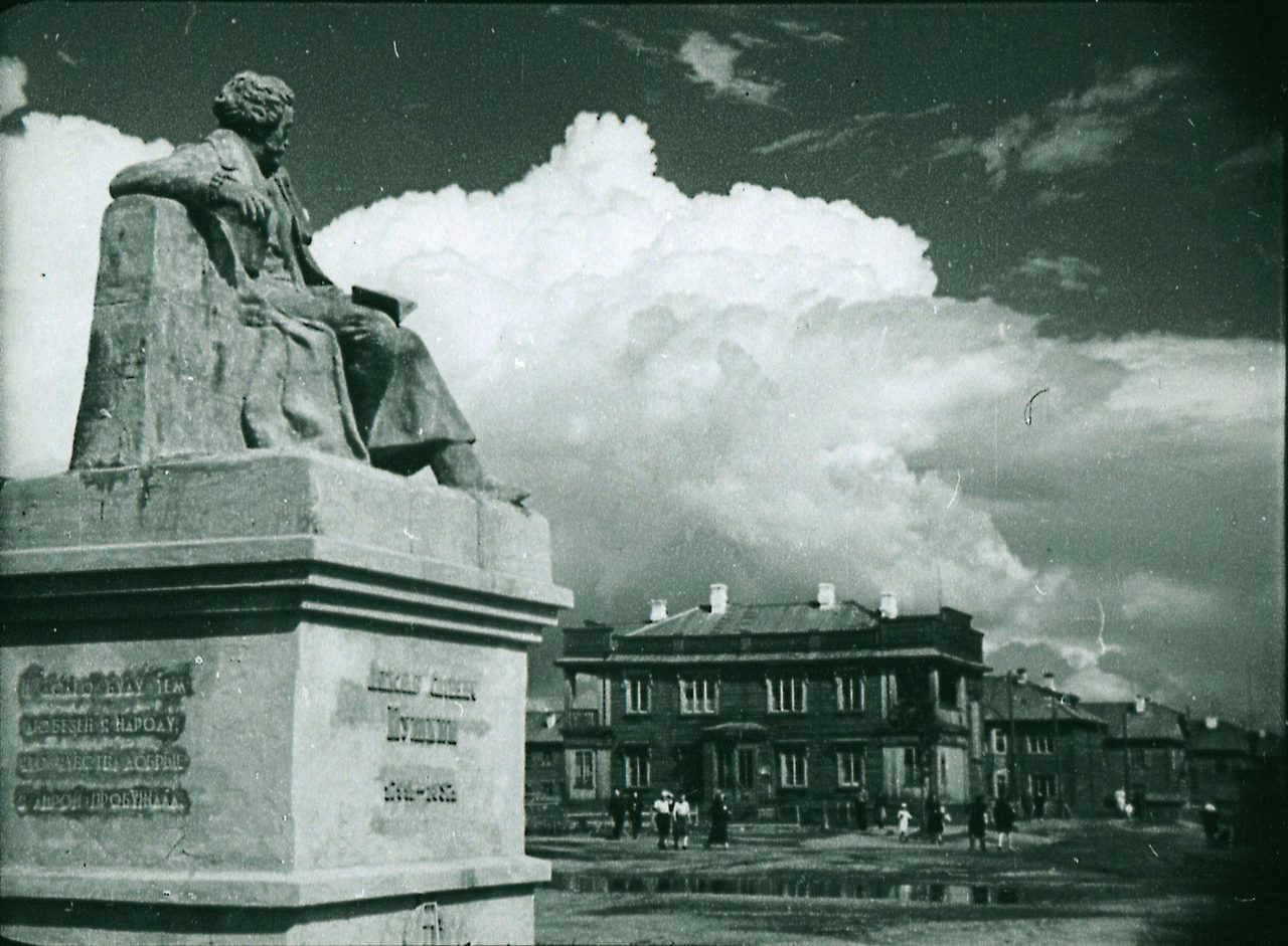 V.P.Nadezhdin / State Archive